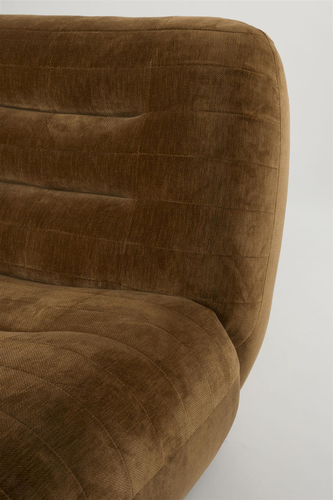 Lounge Chair Wyatt Velours Cognac