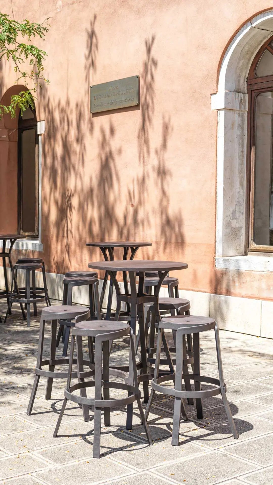SALE Nardi Combo High Table & Stools Set