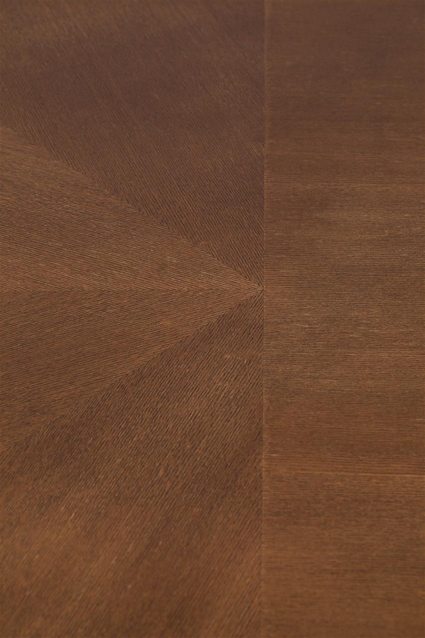 Denise Oval Dining Tables