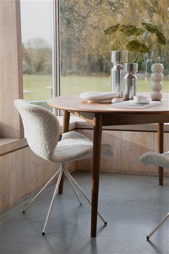 Twist Round/Oval Walnut Extendable Dining Tables