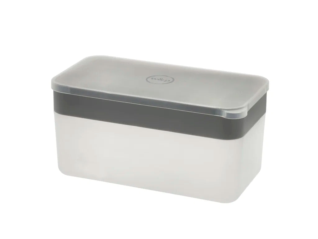 Ice Cube Tray With Lid