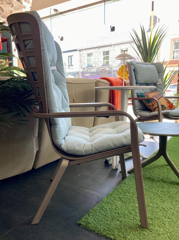 SALE Nardi ' Folio' Armchairs &  Blue Cushions Sets