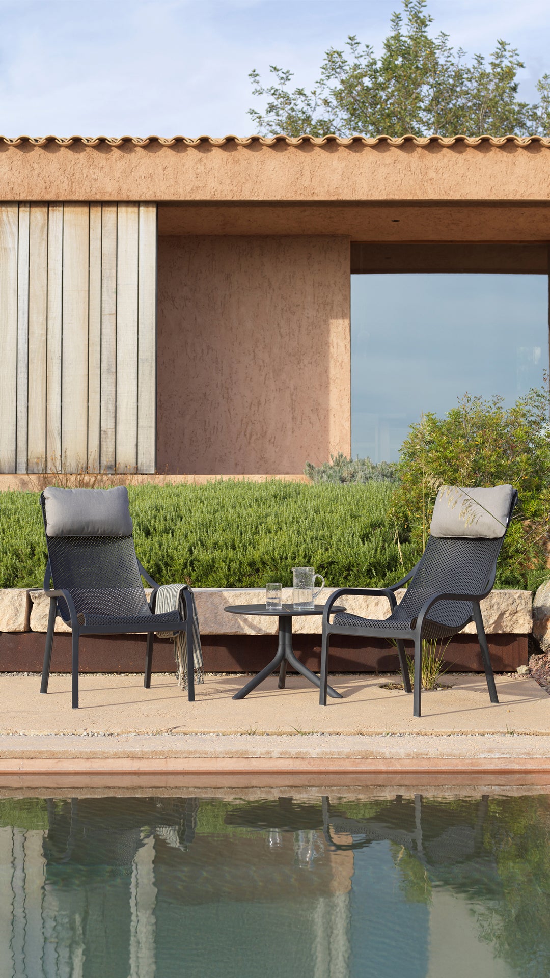 SALE Nardi Anthracite 'Net Lounge' Chair  & Cushion Sets