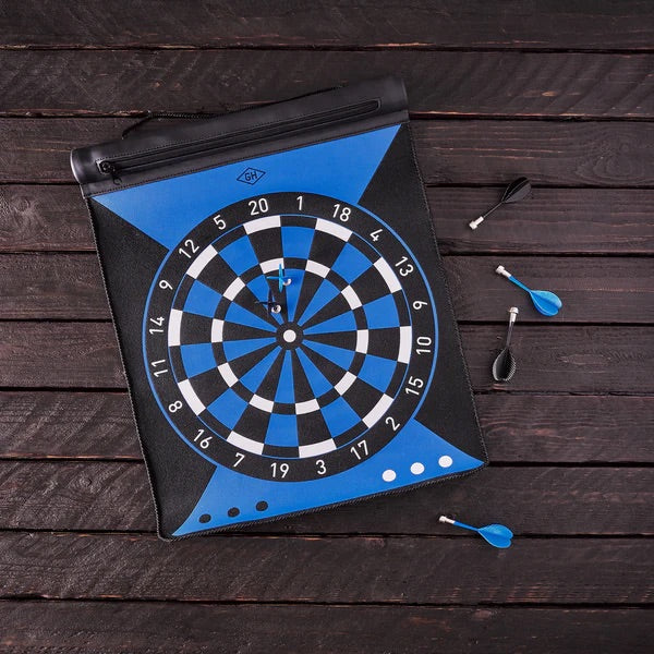 Dartboard Roll & Darts