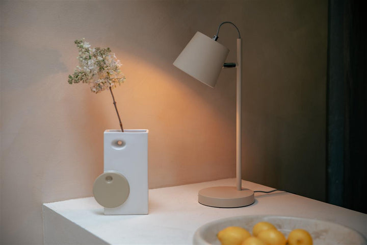 Beige Buckle Head Table Lamp