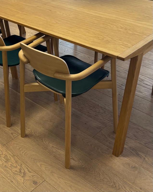 Sale Ex Display Skovby Table & Chairs Set