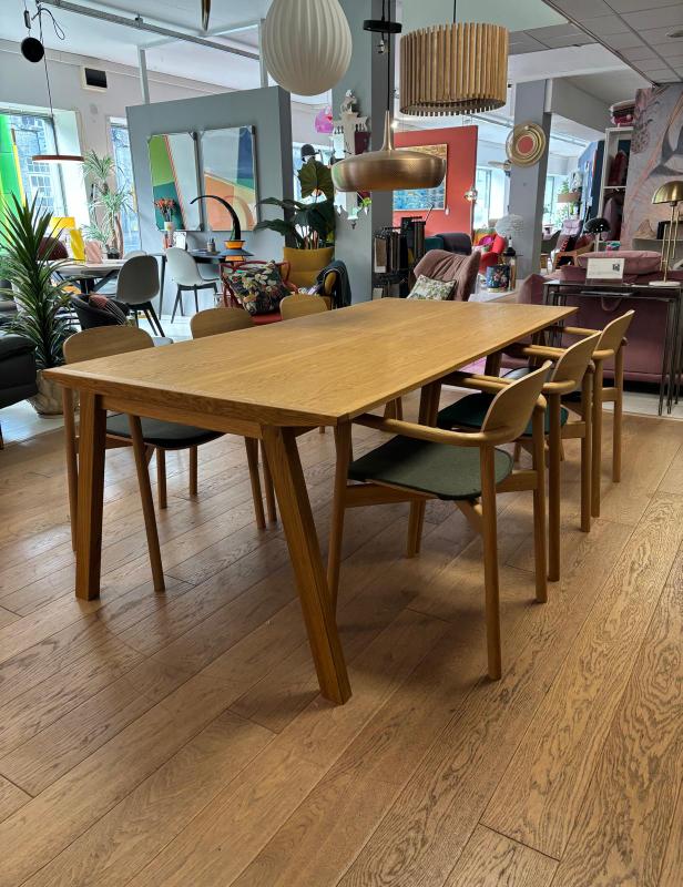 Sale Ex Display Skovby Table & Chairs Set