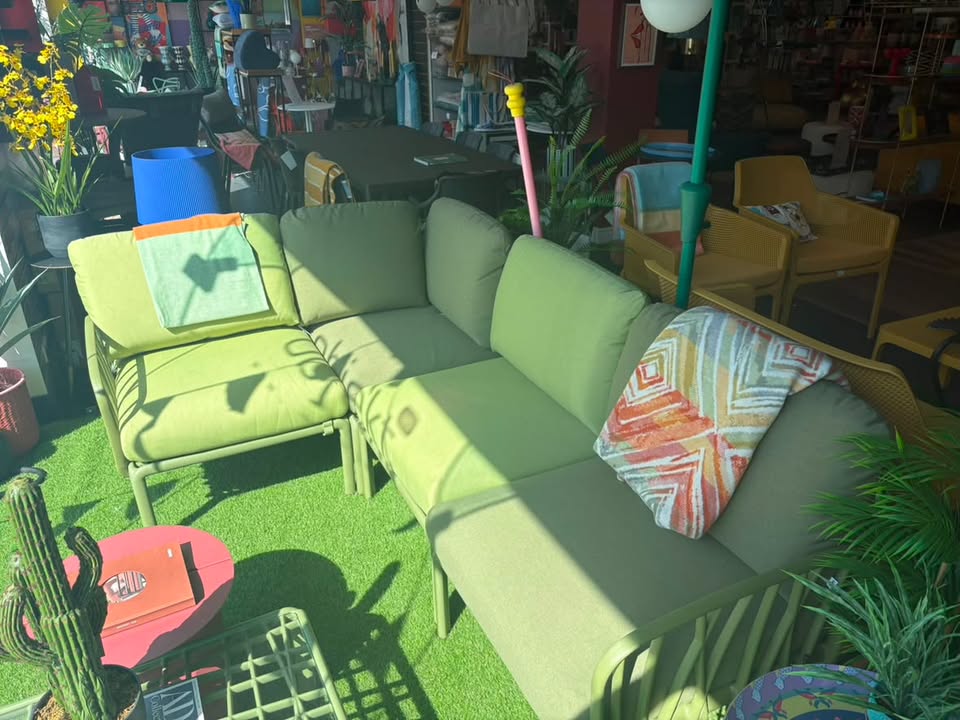 SALE Nardi Komodo 2 Seater Sofa, 2 Armchairs, Corner &amp; Table Set
