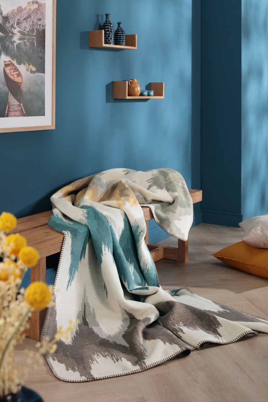 Aurora Lines Blanket