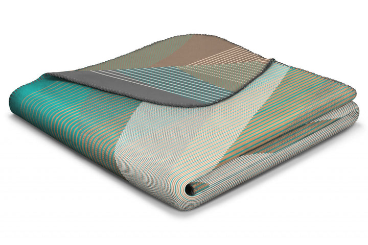 Nordic Flow Blanket