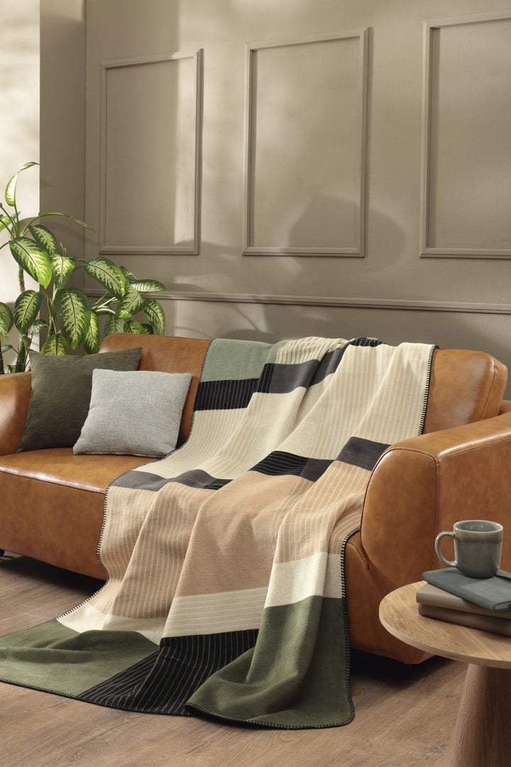Land Check Blanket