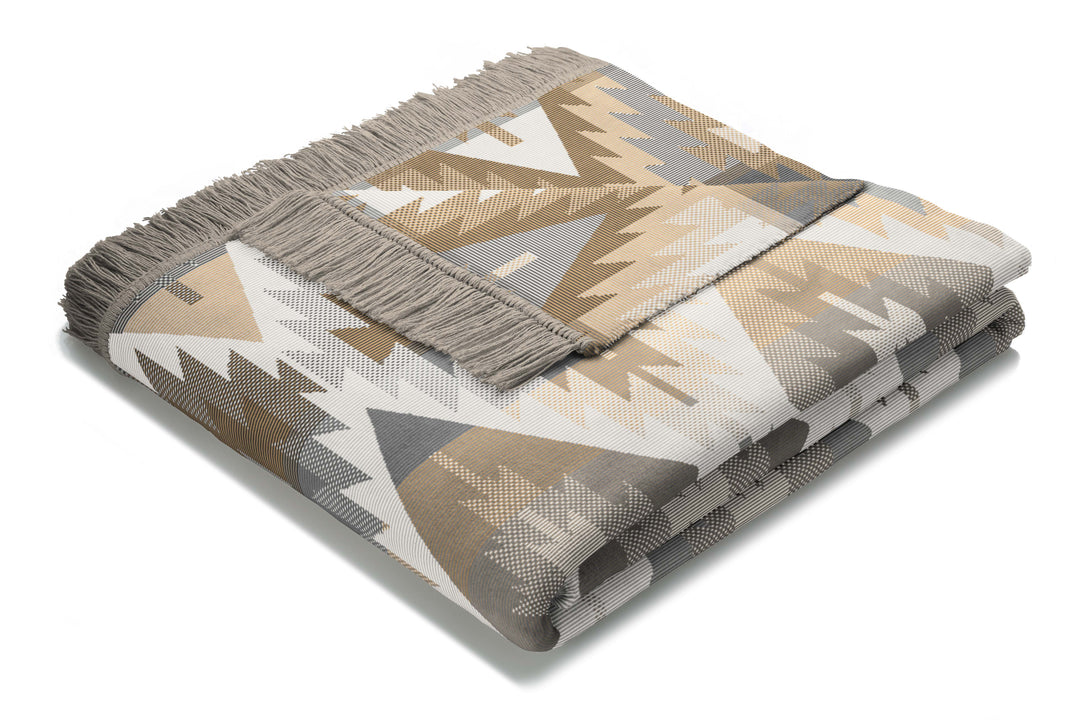 Ikat Diamond Brown Blanket