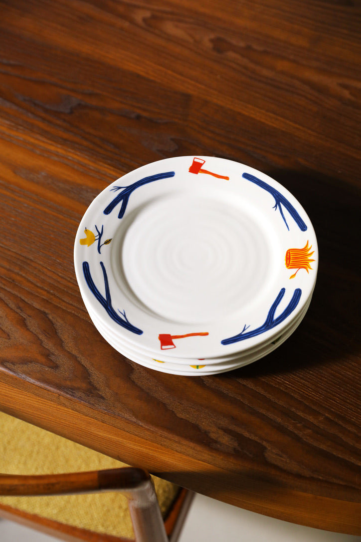 &amp;K Large Haines Plates Set