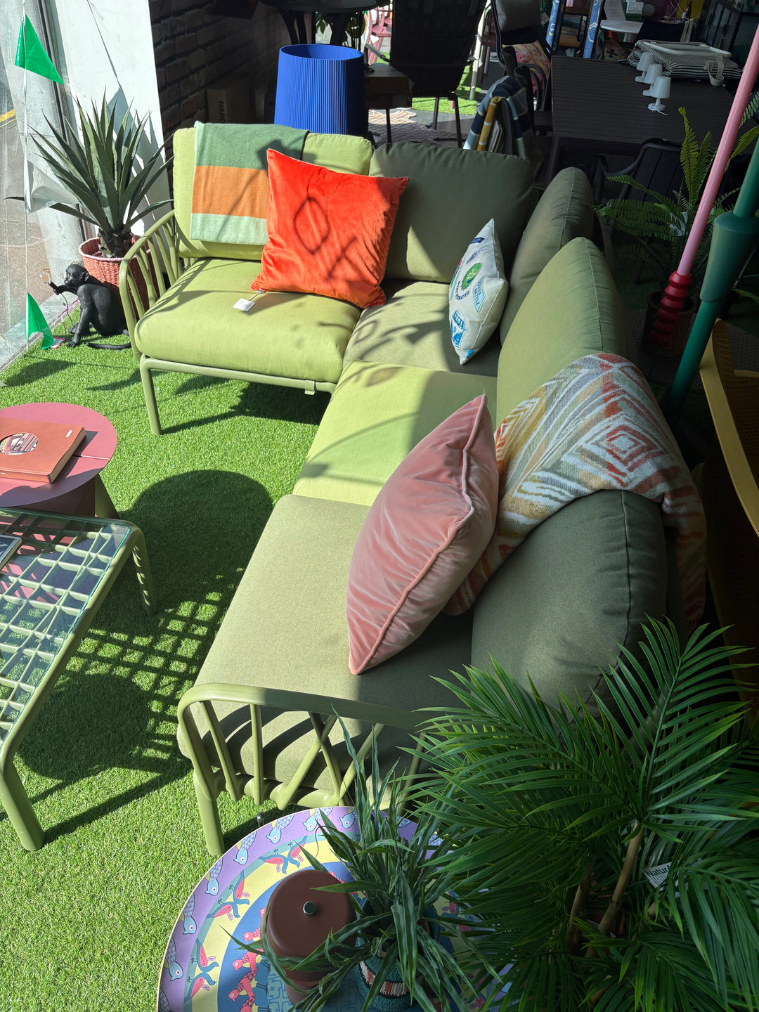 SALE Nardi Komodo 2 Seater Sofa, 2 Armchairs, Corner &amp; Table Set