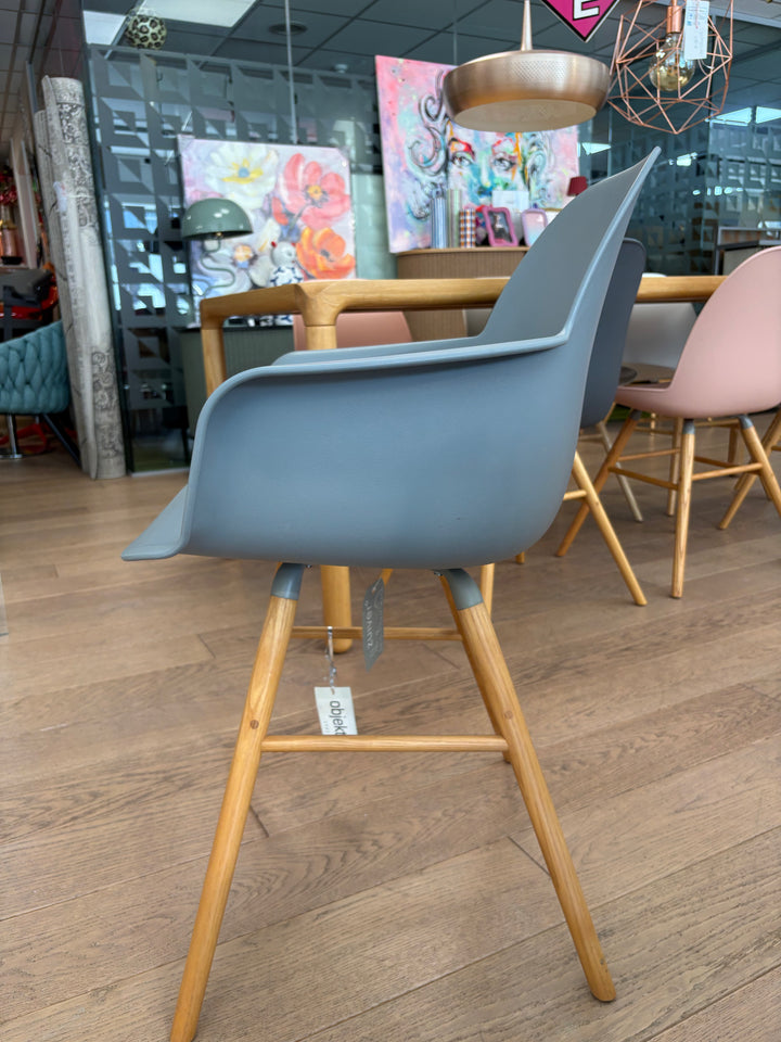 SALE Ex-Display Storm 8 Seater Table &amp; Albert Kuip Chairs Set