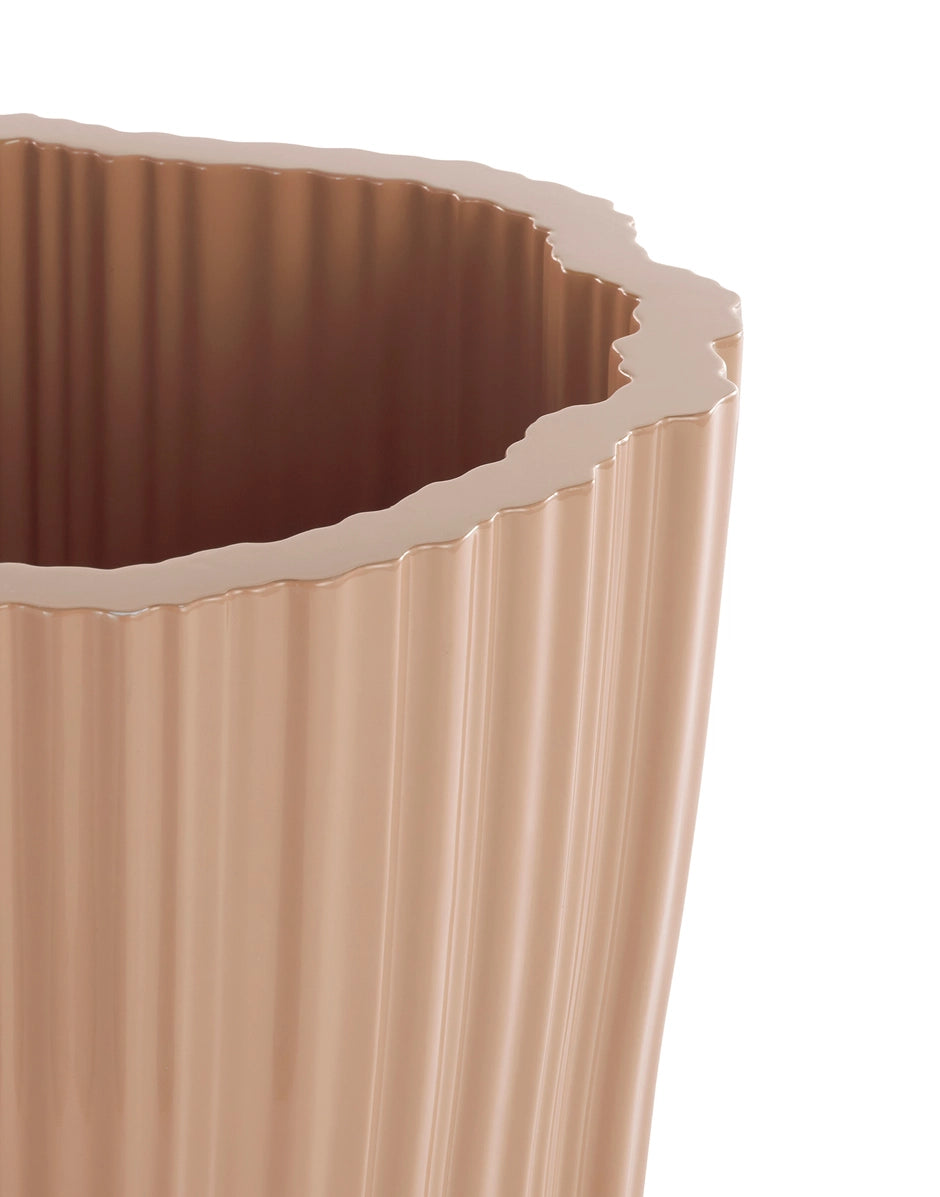 Kartell Corteza Plant Pots