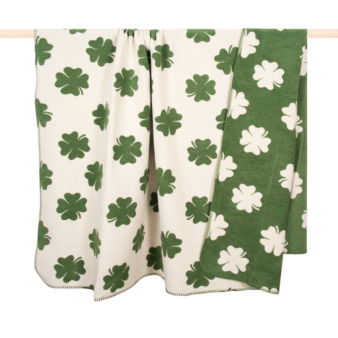 Luck Shamrock Throw