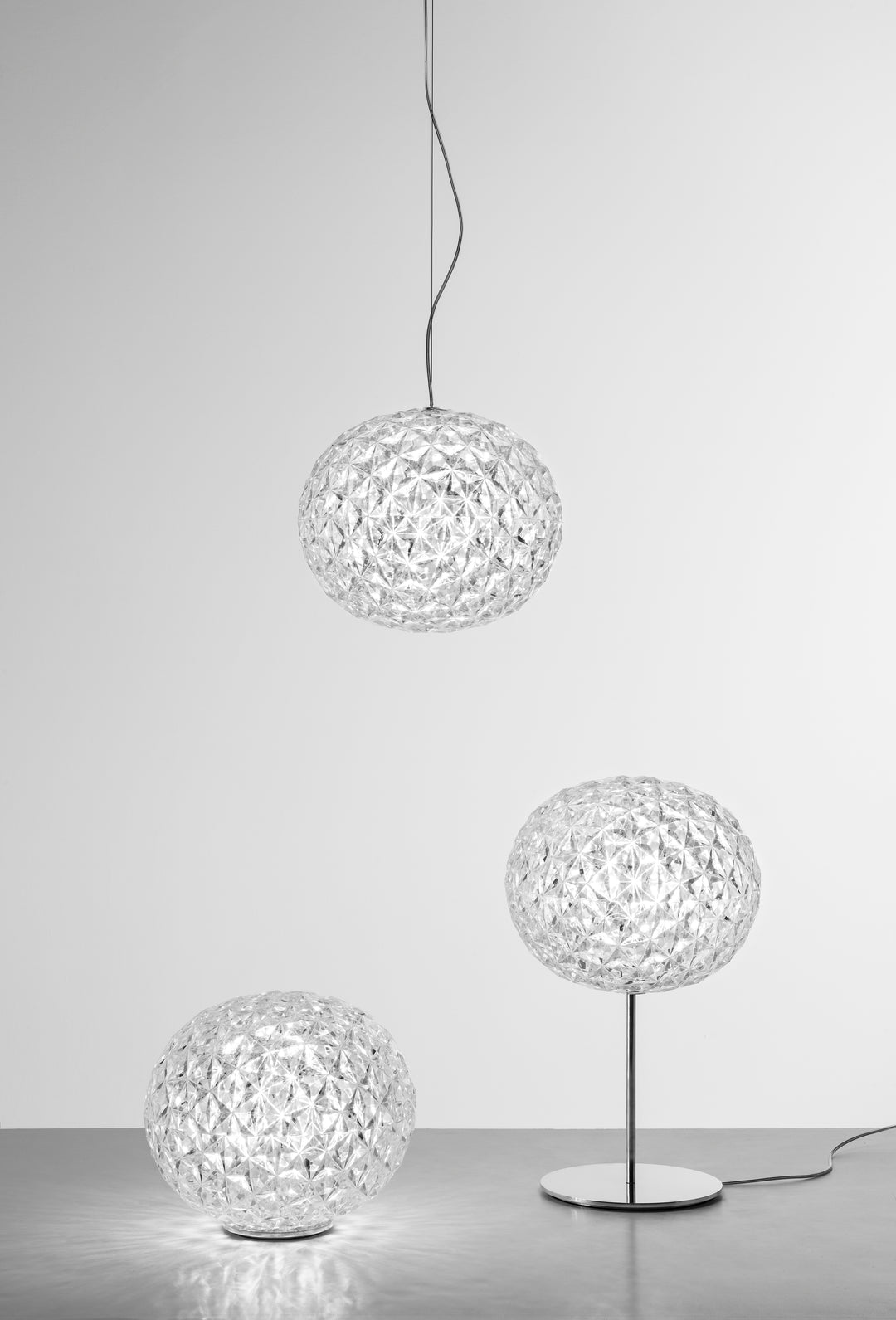 Kartell Planet Light & Lamps