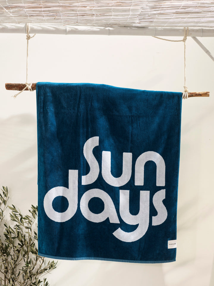 Sunnylife Sundays Towel